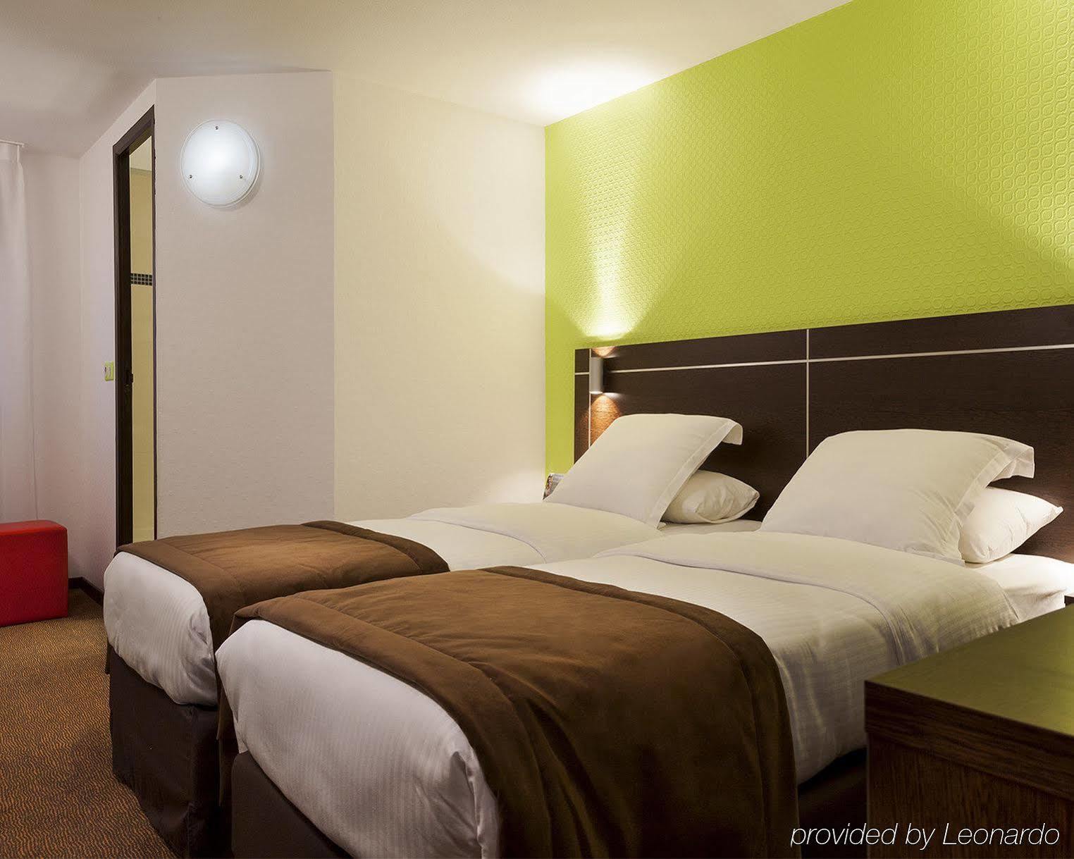 B&B HOTEL Bretigny-sur-Orge Hotel 2*