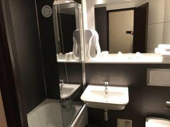 B&B HOTEL Bretigny-sur-Orge 2*