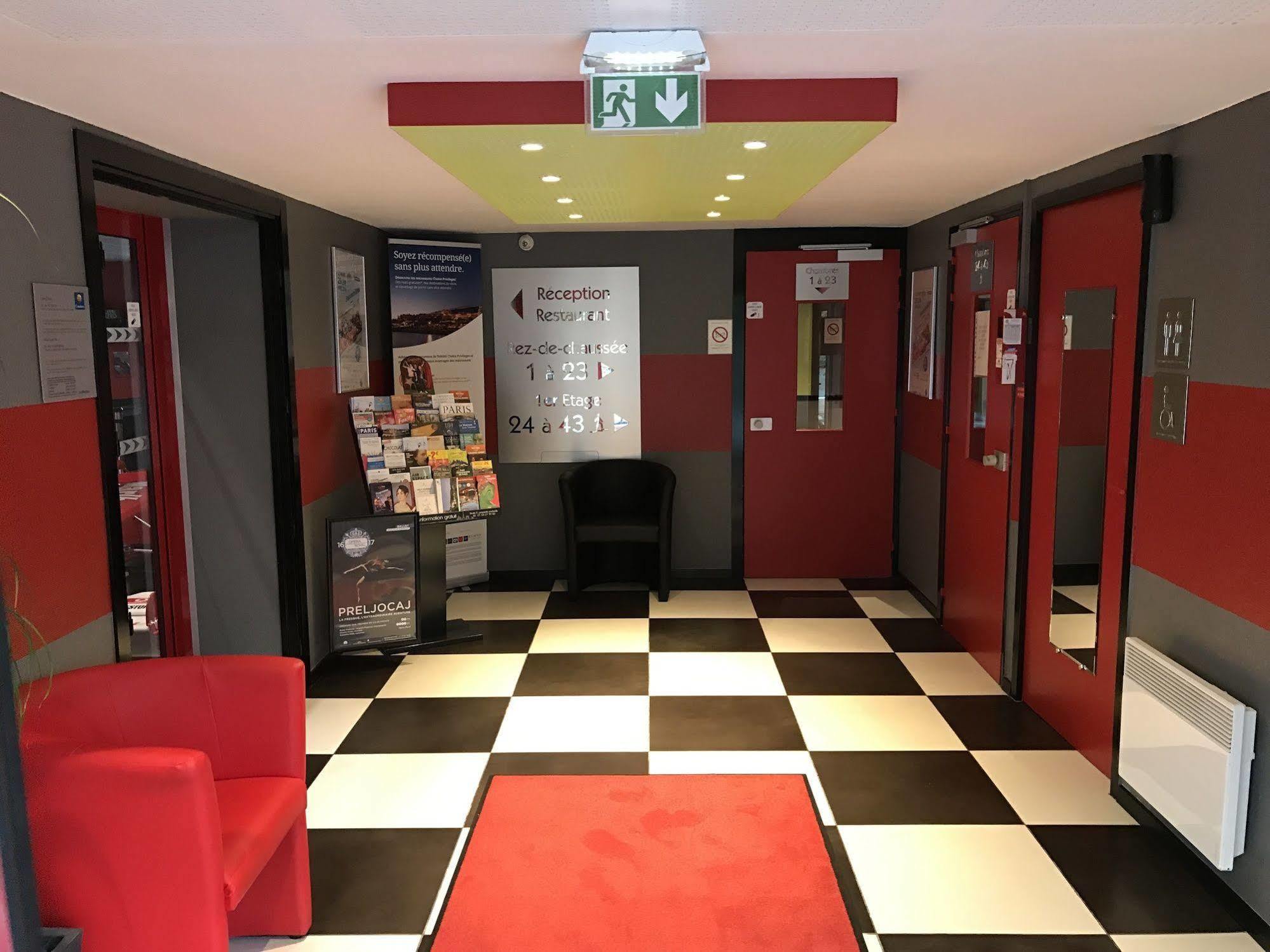 B&B HOTEL Bretigny-sur-Orge Hotel