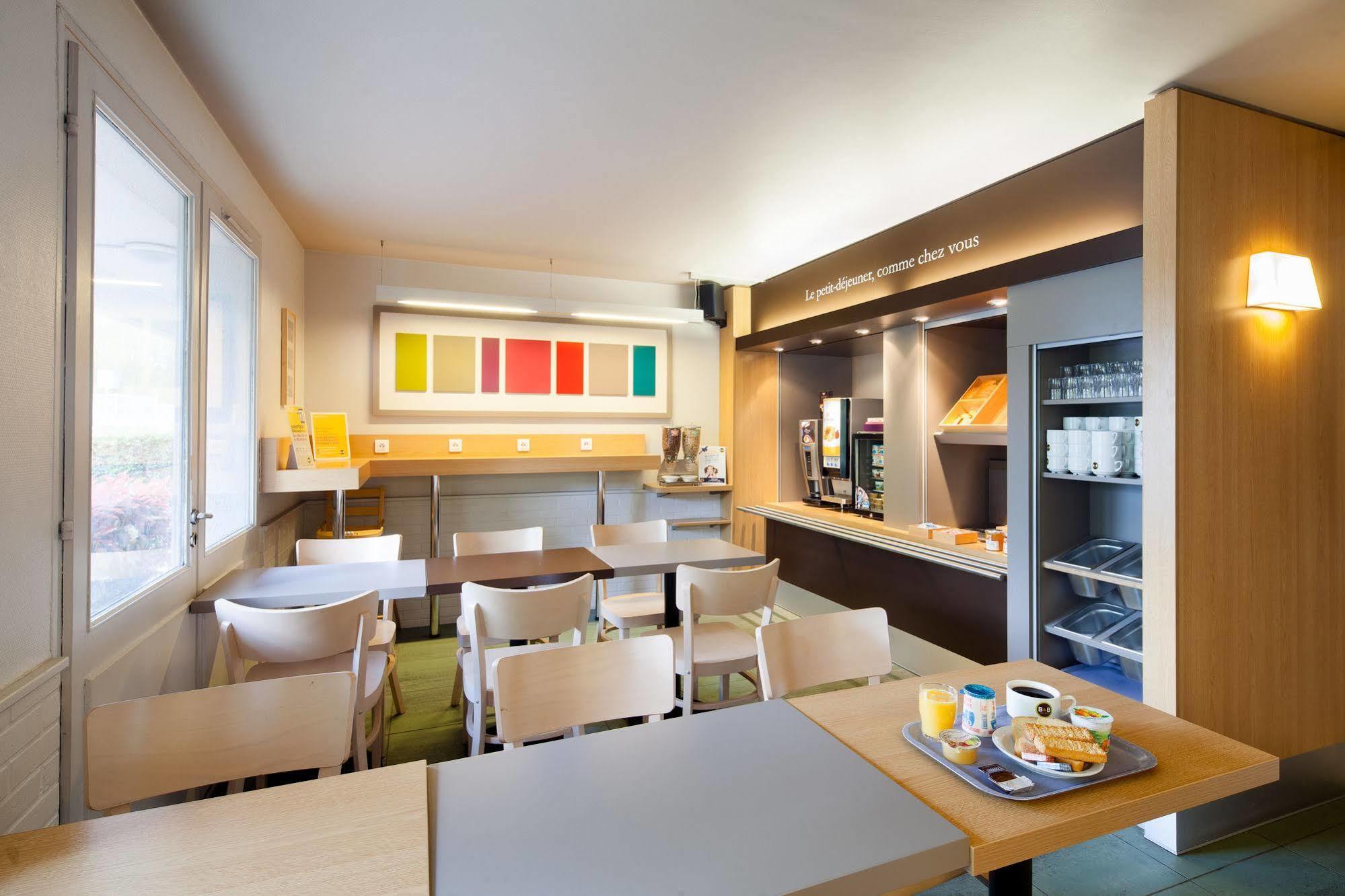 B&B HOTEL Bretigny-sur-Orge Hotel